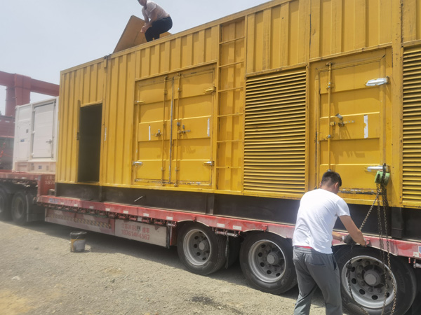 润州发电机出租100KW发电机需要什么规格的电缆线？