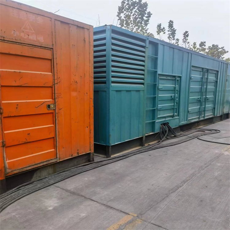 润州如何选择适合 600kW 柴油发电机组的热继电器？